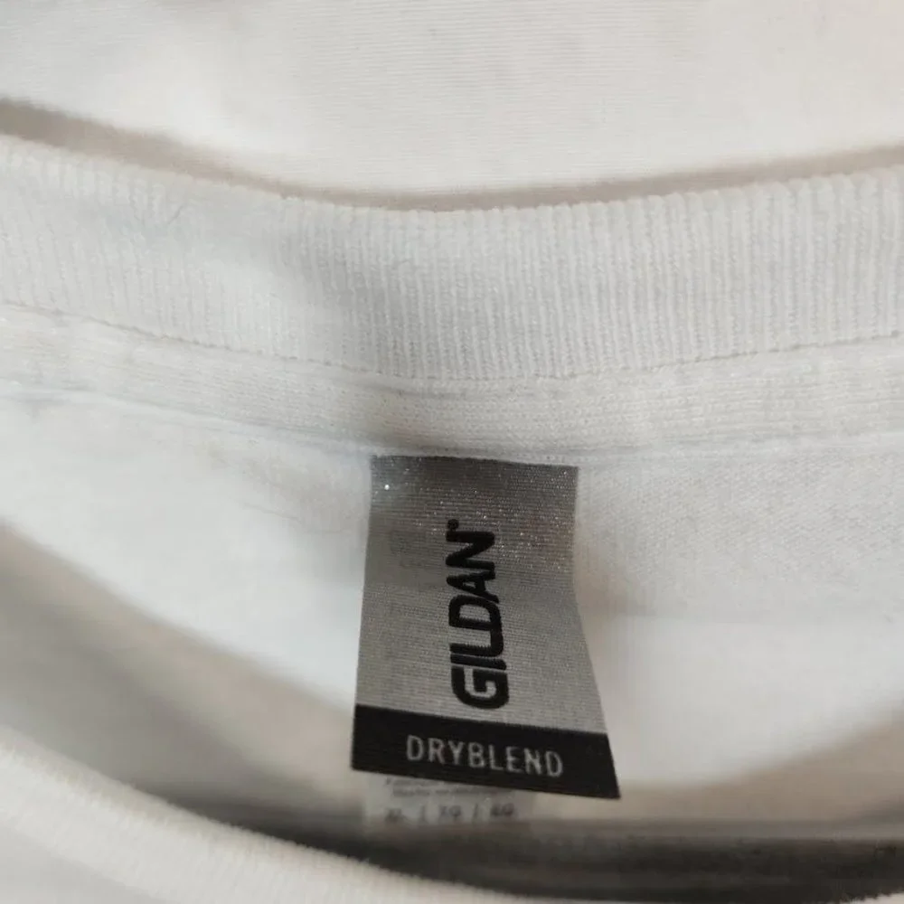 Dakota Louis War Hoop Tee in White - Size‎ XL